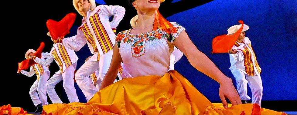 Ballet Folklorico
