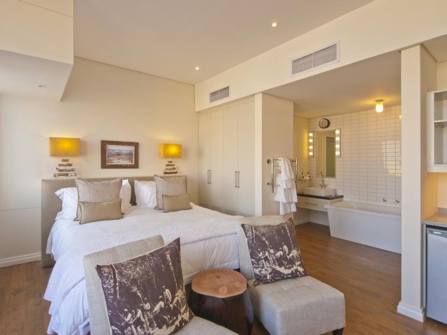 seconda immagine KNYSNA (GARDEN ROUTE), THE TURBINE BOUTIQUE HOTEL & SPA