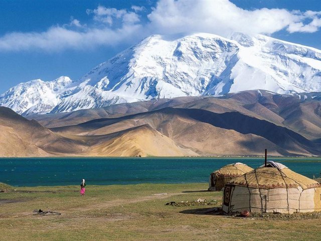 TREKKING UZBEKISTAN : GENGIS KHAN ROUTE