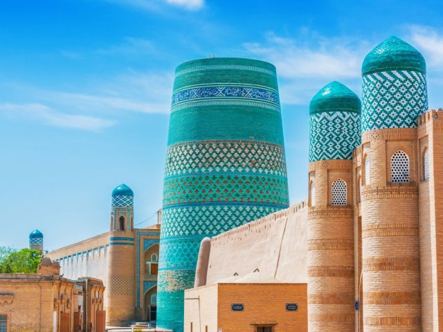 UZBEKISTAN : TOUR UZBEKISTAN : RICAMO DI SETA 