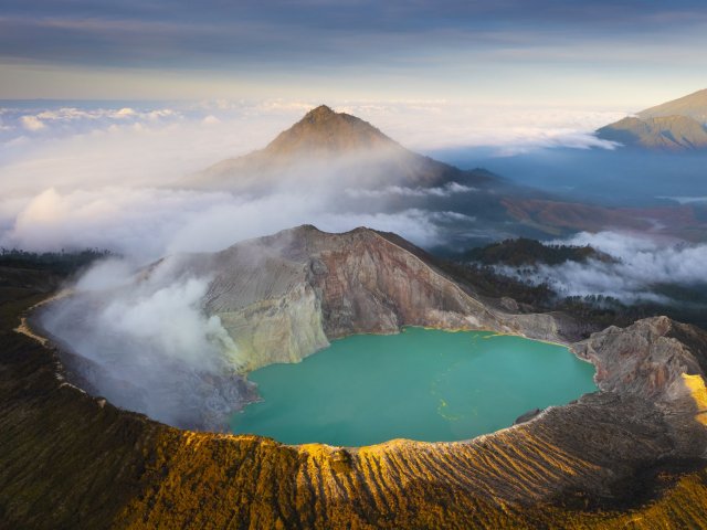 JAVA BALI OVERLAND