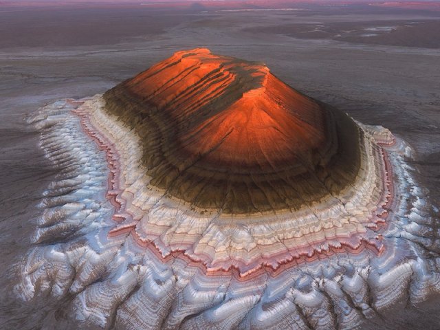TOUR MANGYSTAU E UZBEKISTAN : AL CENTRO DEL INFINITO