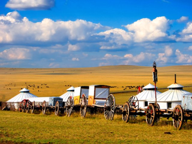 MONGOLIA STEPPE E DESERTI ADVENTURE IN JEEP