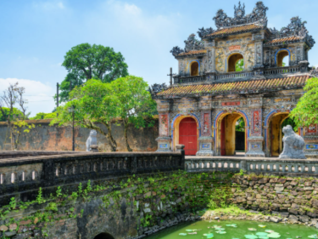TOUR VIETNAM : GERMOGLI DI ZENZERO