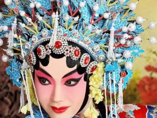 TOUR COREA E CINA : DAME D'ORIENTE