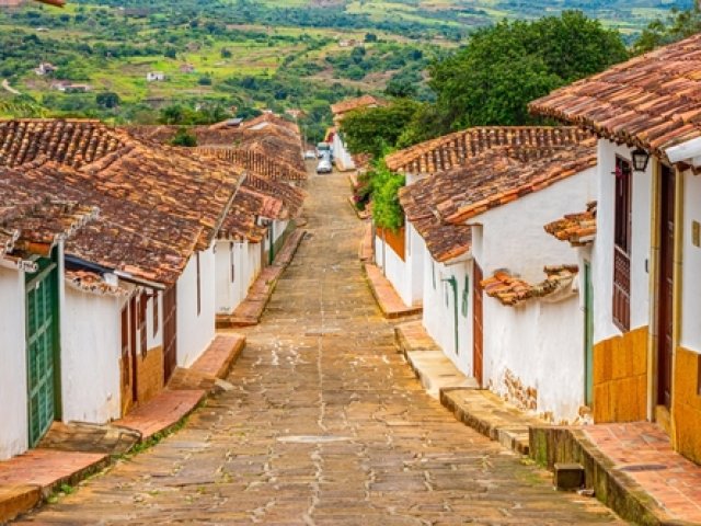 ECUADOR TOUR NATURA E CULTURA ANDE E AMAZZONIA GRUPPO Qy