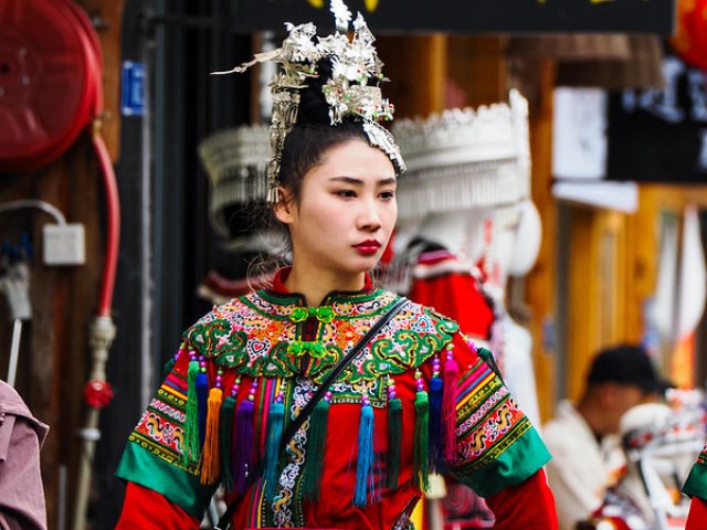 TOUR CINA : AI CONFINI DELL'ARCOBALENO