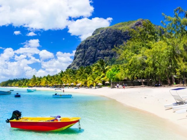 TOUR EMIRATI ARABI UNITI E MAURITIUS : SOGNI DI OCEANO