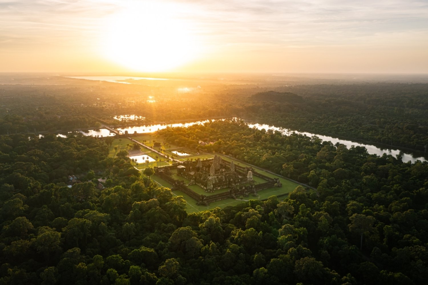 Viaggio in Cambogia: Esperienze Autentiche a Siem Reap e Oltre