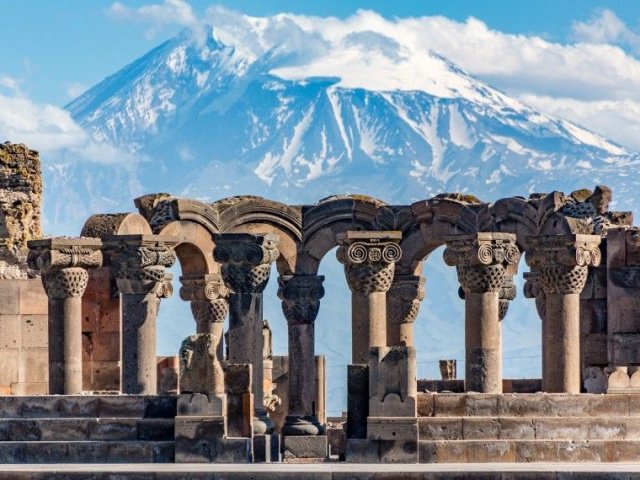 TOUR ARMENIA E IRAN : ARCA DI NOE' 