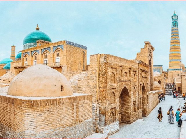 IRAN E UZBEKISTAN : TOUR UZBEKISTAN : IL SIGILLO DI TAMERLANO / SPECIALE APRILE